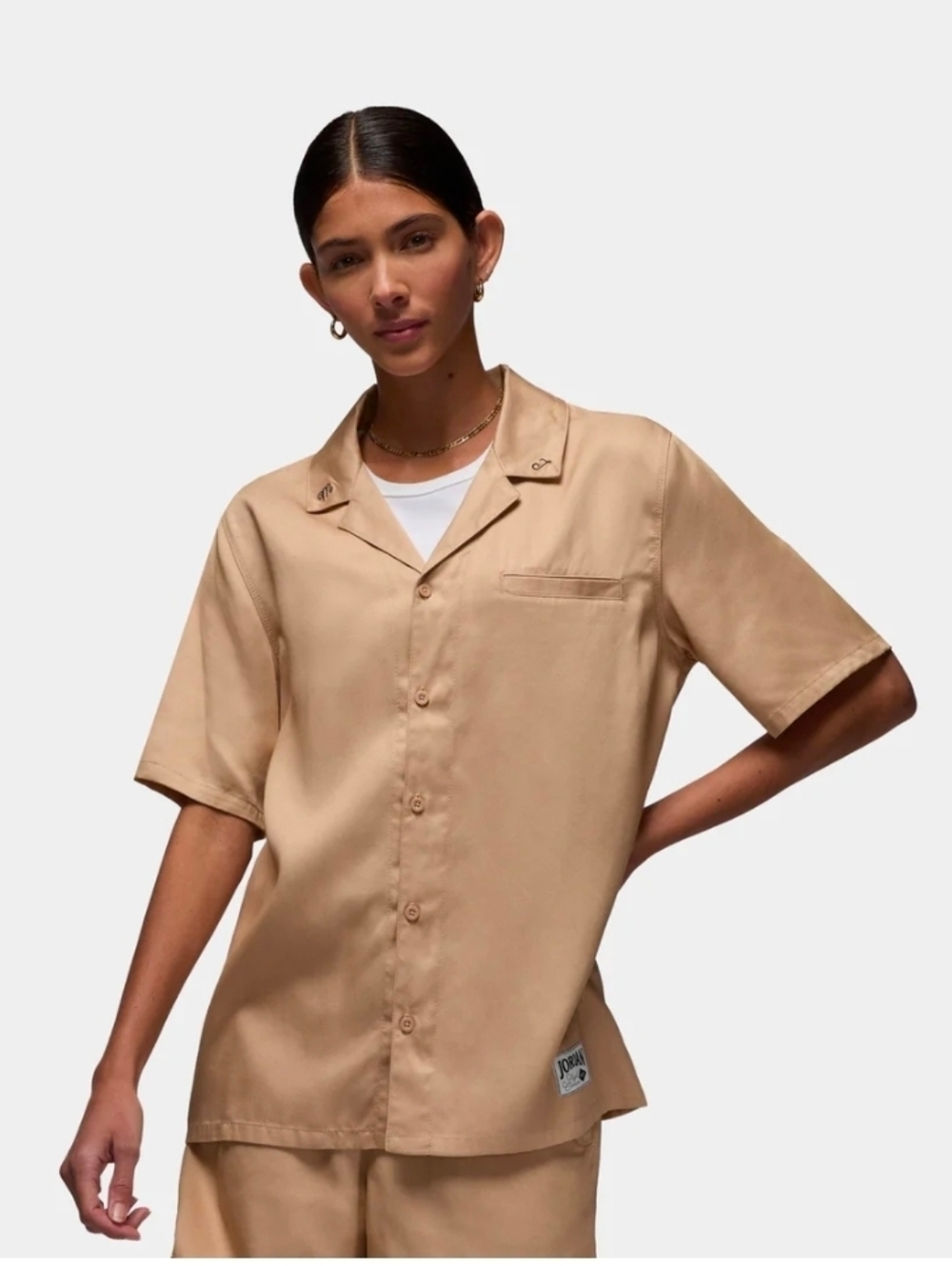 New Jordan Women's Woven Short Sleeve Shirt Women's Shirt Loose Fit Medium